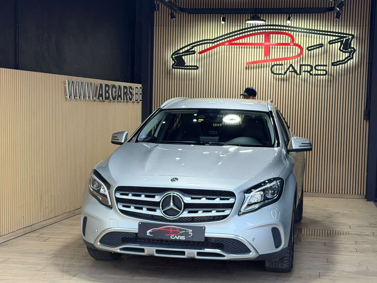 Mercedes-Benz GLA 180