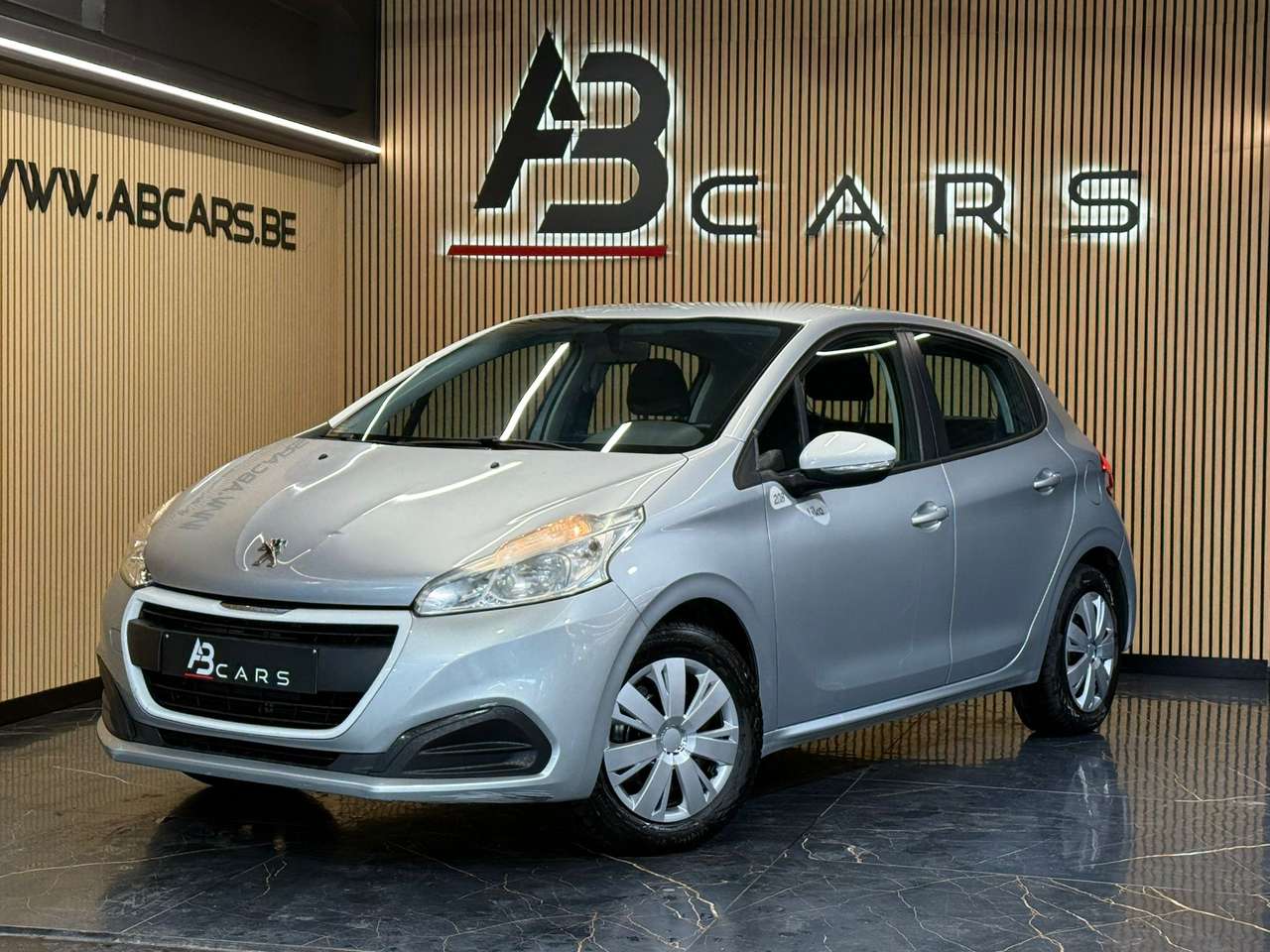 Peugeot 208 — voiture occasion pas chère Belgique